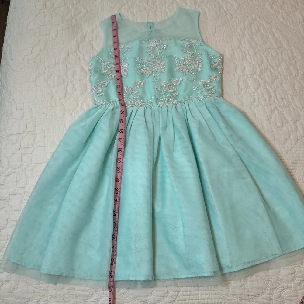 The children’s Place dress size 12